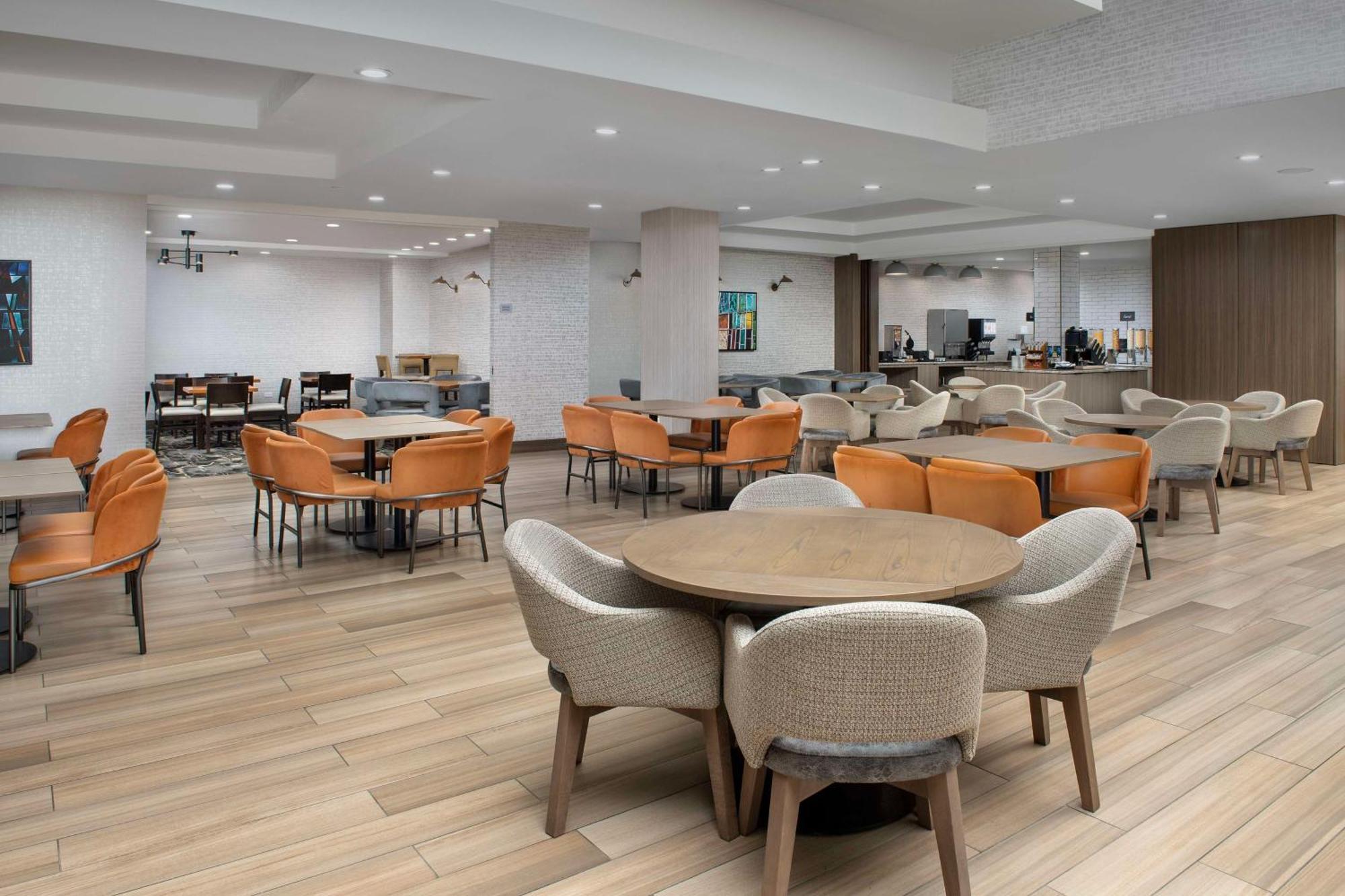 Embassy Suites Winston-Salem Eksteriør bilde