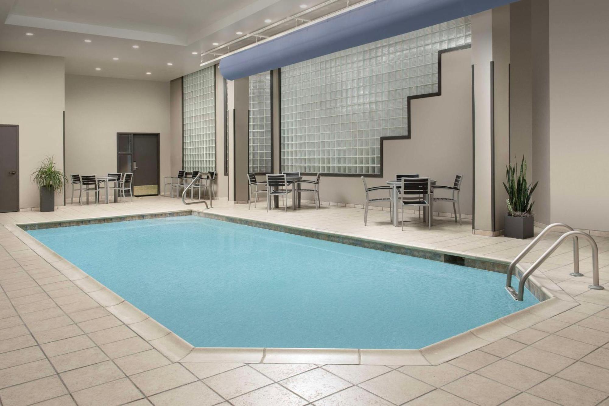 Embassy Suites Winston-Salem Eksteriør bilde