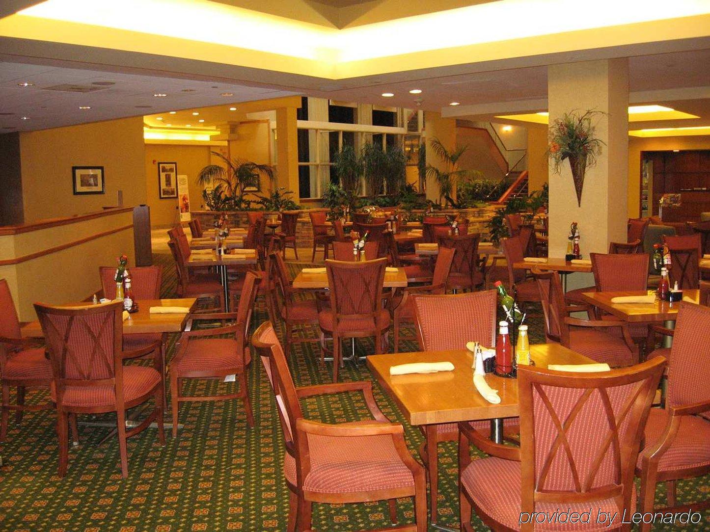 Embassy Suites Winston-Salem Restaurant bilde