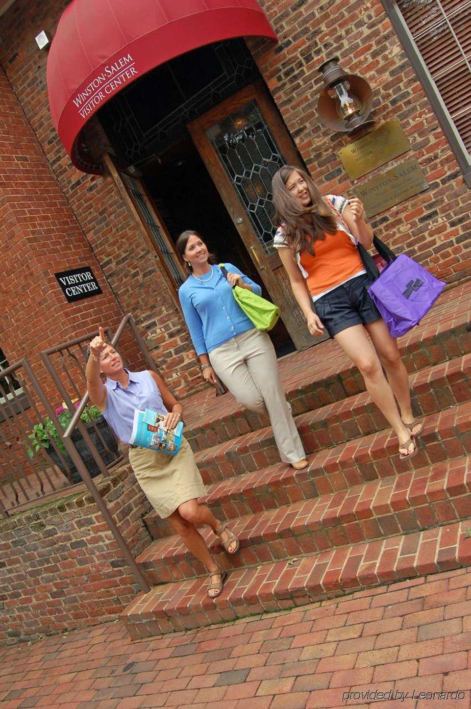 Embassy Suites Winston-Salem Eksteriør bilde